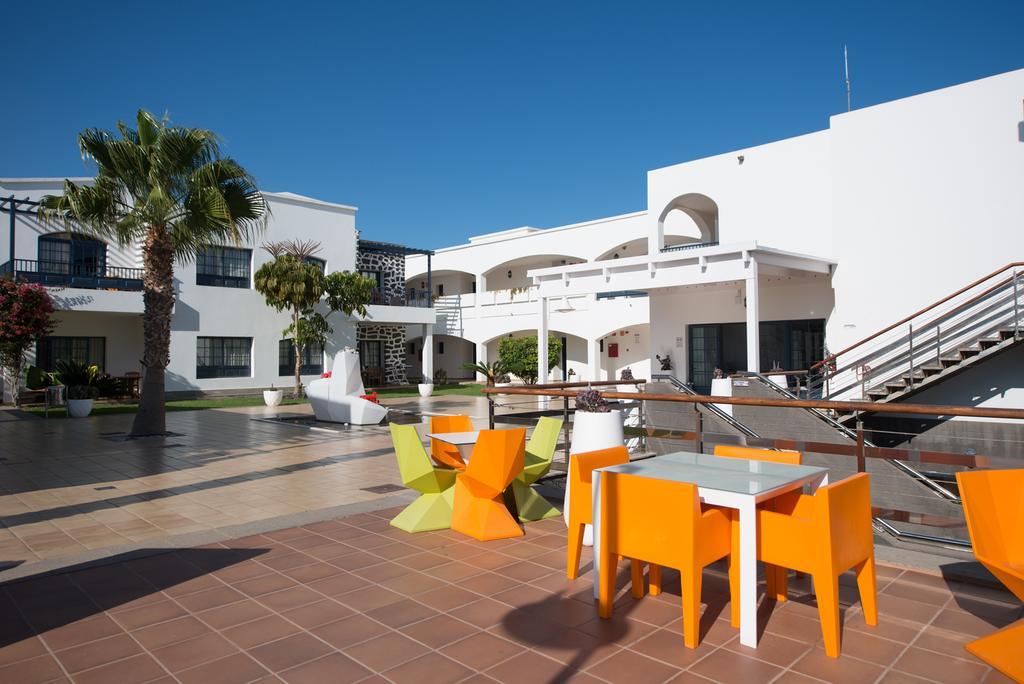 Hd Pueblo Marinero - Adults Only Apartman Playa Blanca Kültér fotó